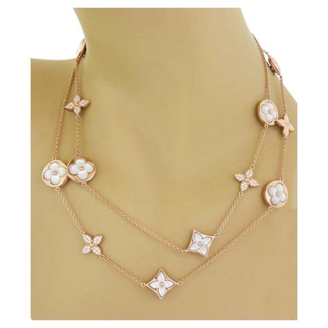 louis vuitton flower necklace|louis vuitton clover necklace.